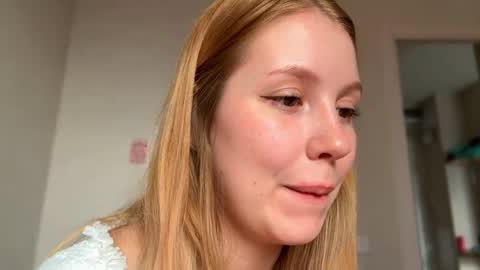 Audrey online show from April 2026 02:14:01 AM
