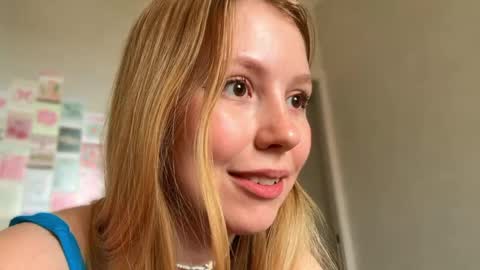 Audrey online show from May 2026 03:45:02 AM