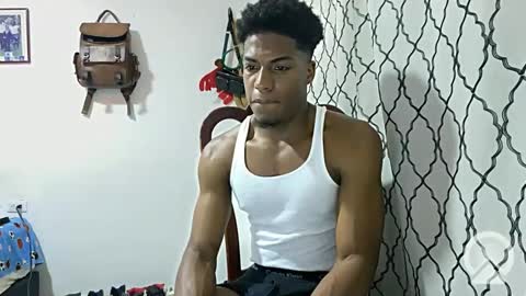 Snapshot of horneyguy2399 chatting on January 2025 02:17:01 AM sugarbaby online show from January 2025 02:17:01 AM