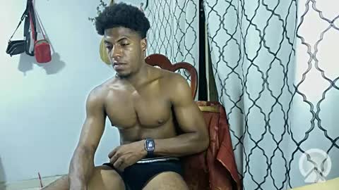 Snapshot of horneyguy2399 chatting on March 2025 01:17:02 AM sugarbaby online show from March 2025 01:17:02 AM