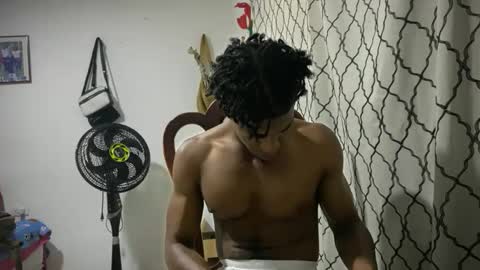 Snapshot of horneyguy2399 chatting on September 2025 01:51:02 AM sugarbaby online show from September 2025 01:51:02 AM