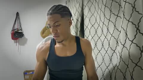 Snapshot of horneyguy2399 chatting on October 2025 12:54:01 AM sugarbaby online show from October 2025 12:54:01 AM