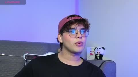 Eduardo online show from April 2026 08:06:02 PM