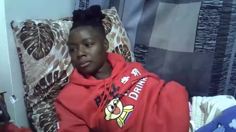 Leila online show from April 2026 06:42:01 PM