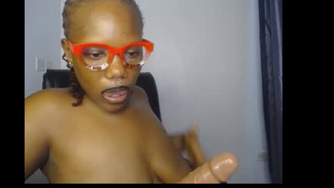 Mira online show from March 2026 07:21:02 PM