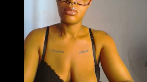 horny_ebonygirl_ online show from February 2026 01:58:02 PM