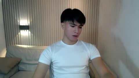 Snapshot of horny_jamesxx chatting on July 2026 01:04:01 PM cum boy james online show from July 2026 01:04:01 PM