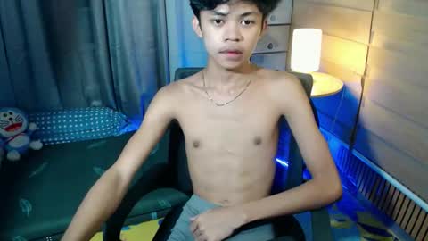 Snapshot of horny_joshxxx chatting on February 2026 06:50:02 AM horny_joshxxx online show from February 2026 06:50:02 AM
