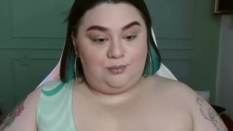 Snapshot of horny_neighbors_ chatting on December 2024 05:55:02 AM onlyTiffany I broke up with frank 10 days ago online show from December 2024 05:55:02 AM