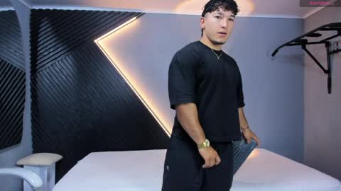 horny_nick18 online show from April 2026 01:42:02 PM