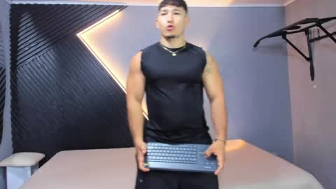 horny_nick18 online show from May 2026 11:17:01 AM