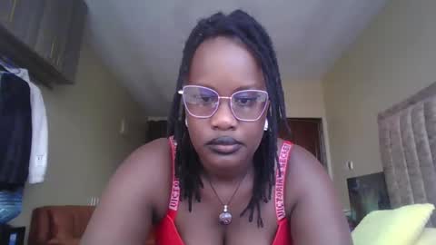 Snapshot of horny_sexxy_babe chatting on November 2025 12:15:02 PM Lucy online show from November 2025 12:15:02 PM