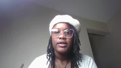 Snapshot of horny_sexxy_babe chatting on November 2025 07:35:01 PM Lucy online show from November 2025 07:35:01 PM