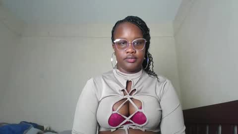 Snapshot of horny_sexxy_babe chatting on February 2026 12:57:01 PM Lucy online show from February 2026 12:57:01 PM