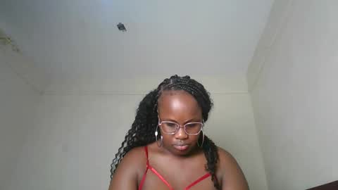 Snapshot of horny_sexxy_babe chatting on February 2026 12:12:01 PM Lucy online show from February 2026 12:12:01 PM