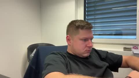 hornyboy95300 online show from December 2024 08:24:01 AM