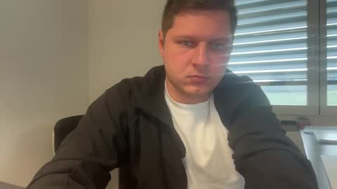 hornyboy95300 online show from February 2025 10:05:02 AM