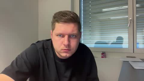 hornyboy95300 online show from November 2025 08:47:02 AM