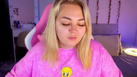 HornyCakee online show from October 2025 11:55:02 AM