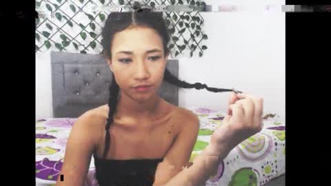 Snapshot of hornychill_ chatting on April 2026 04:02:02 AM hornychill_ online show from April 2026 04:02:02 AM