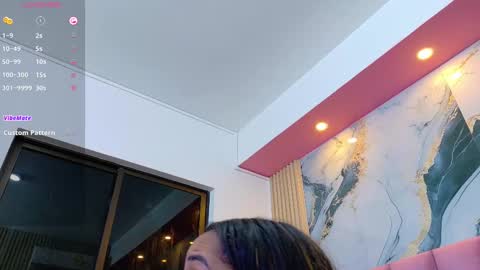 Valentina  online show from September 2025 12:21:02 PM