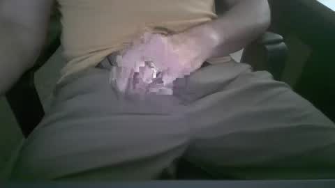 Snapshot of hornyhubby1001 chatting on September 2025 02:19:01 PM hornyhubby1001 online show from September 2025 02:19:01 PM