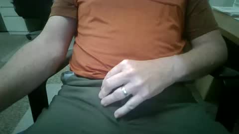 Snapshot of hornyhubby1001 chatting on October 2025 01:44:01 PM hornyhubby1001 online show from October 2025 01:44:01 PM