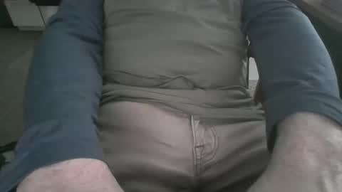 Snapshot of hornyhubby1001 chatting on November 2025 03:00:02 PM hornyhubby1001 online show from November 2025 03:00:02 PM