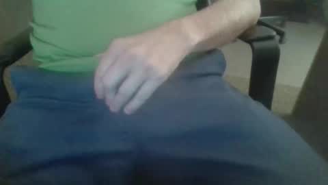 Snapshot of hornyhubby1001 chatting on November 2025 03:12:02 PM hornyhubby1001 online show from November 2025 03:12:02 PM