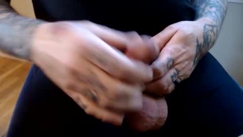 Snapshot of hornyhumpers chatting on April 2026 12:38:01 PM Hornyhumper online show from April 2026 12:38:01 PM