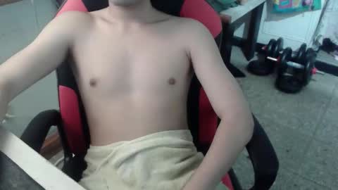 Snapshot of hornylilfuckbuddy chatting on February 2026 10:08:01 PM Flea online show from February 2026 10:08:01 PM