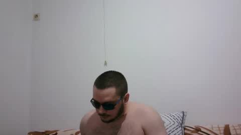 hornymonkey991 online show from April 2026 07:00:02 PM