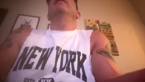 Snapshot of hoss43040 chatting on September 2025 12:21:02 AM hoss43040 online show from September 2025 12:21:02 AM