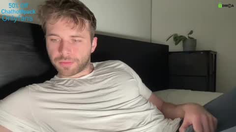 Edward aka Wolf online show from February 2025 10:37:01 PM