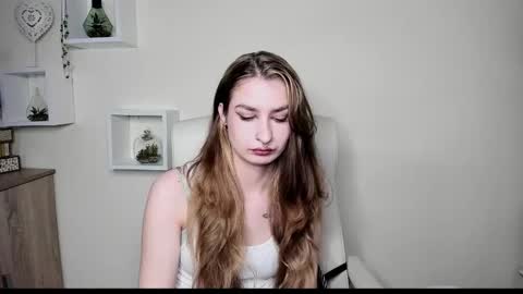 NINA online show from November 2025 06:46:02 AM