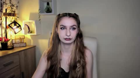 NINA online show from November 2025 06:45:02 AM