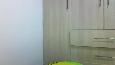 hot berry1 online show from March 2025 07:03:02 PM