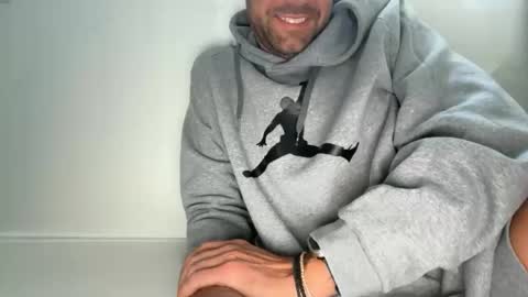 Bobby online show from March 2026 04:25:02 PM