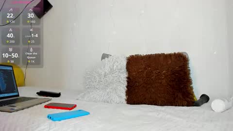 Snapshot of hot_boy_04 chatting on November 2025 12:48:01 PM hot boy 04 online show from November 2025 12:48:01 PM