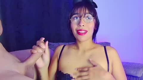 hot_boy_2027 online show from May 2026 11:37:02 AM
