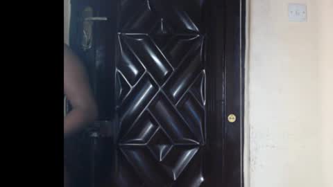 Snapshot of hot_choco2 chatting on January 2026 07:33:01 AM Coco online show from January 2026 07:33:01 AM