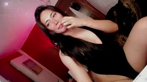 its me CLAUDIA online show from June 2026 03:37:01 AM