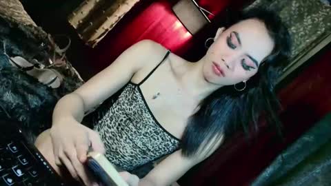 Snapshot of hot_fuckingmedusa69 chatting on September 2025 05:44:01 AM Naughty Allison online show from September 2025 05:44:01 AM