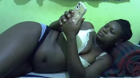 hot_girlly online show from February 2026 12:50:02 AM