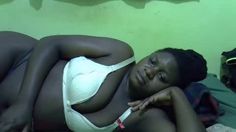 hot_girlly online show from March 2026 05:39:02 PM