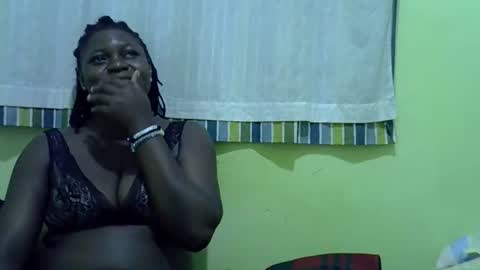 hot_girlly online show from April 2026 04:52:01 PM