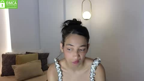 Alana online show from May 2026 09:44:01 PM
