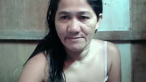 Snapshot of hot_mama09 chatting on February 2025 07:26:02 AM hotmama online show from February 2025 07:26:02 AM