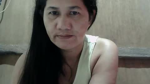 Snapshot of hot_mama09 chatting on March 2025 08:00:02 PM hotmama online show from March 2025 08:00:02 PM