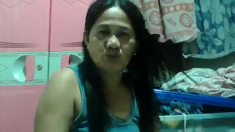Snapshot of hot_mama09 chatting on September 2025 11:42:01 AM hotmama online show from September 2025 11:42:01 AM